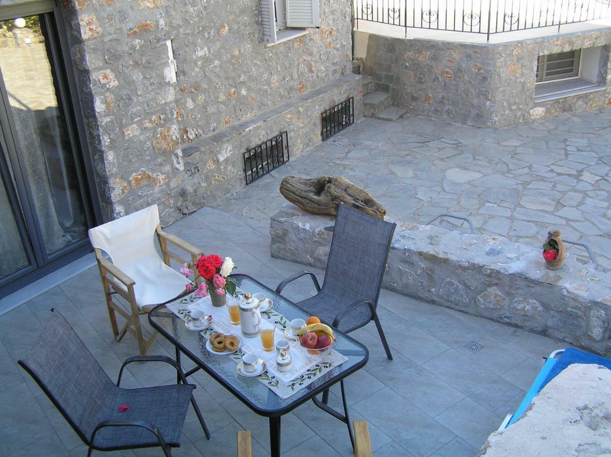 Villa Olga Agalianos Exteriör bild